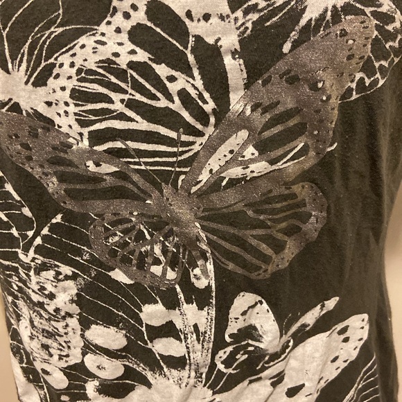 JR’s T-Shirt Grey w/Butterfly Motif XL Short Sleeve by EVER BLUE - Picture 3 of 8
